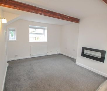 2 bedroom terraced house to rent - Photo 3