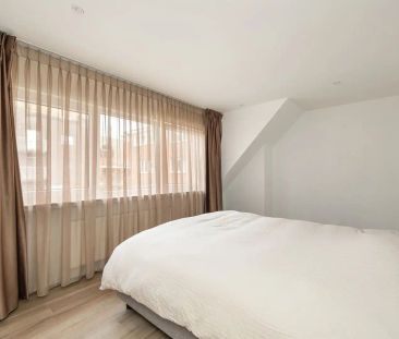 Ruime gezinswoning met tuin en garage met zicht op het park van Bra... - Photo 5