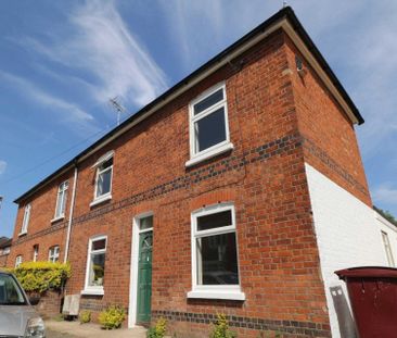 Price £845 pcm - Available Now - Part Furnished - Photo 6