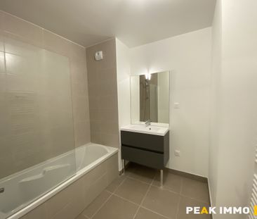 Location Appartement 3 pièces 65m² SALLANCHES 74700 - Photo 2