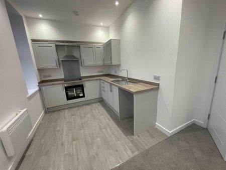 2 bedroom flat to rent - Photo 4