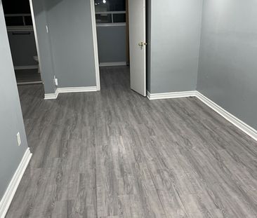 For Lease - 501 Lancelot Crescent Unit# Lower, Oshawa, Ontario - Photo 3