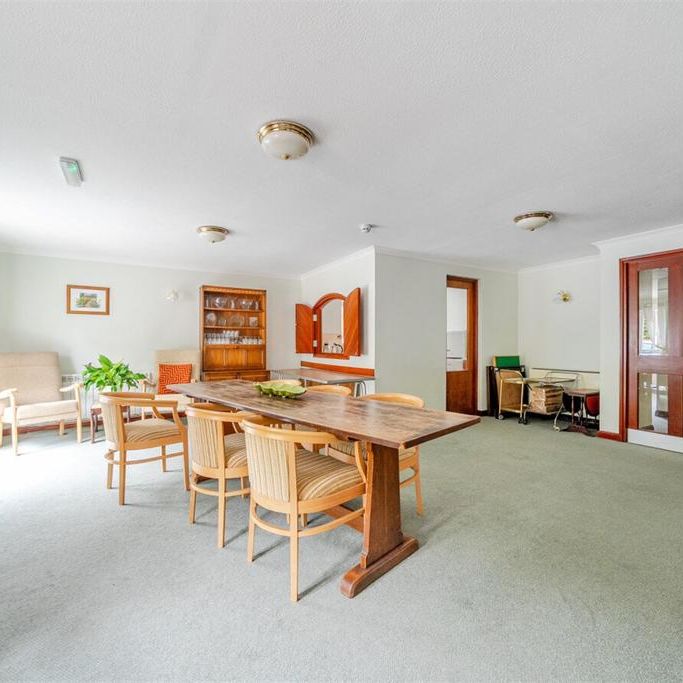 1 bedroom retirement property to rent - Photo 1