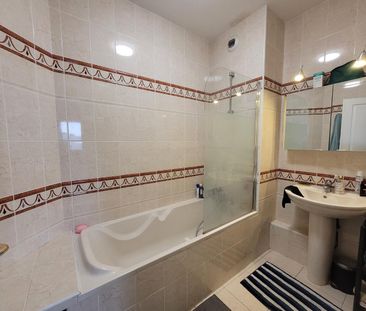 Location Appartement 2 pièces 49m² VALENCIENNES 59300 - Photo 4