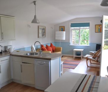 1 bedroom detached bungalow to rent - Photo 2