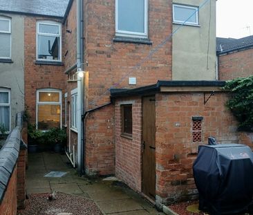 2 Bed Terraced House, Richmond Road, LE2 - Photo 5