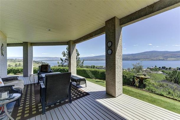 4 bed/3 bath West Kelowna - Photo 1