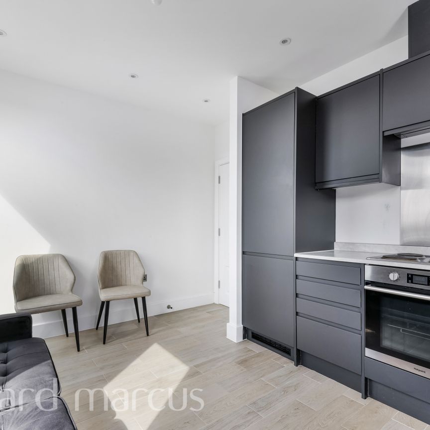 Widmore Road, Bromley - Photo 1