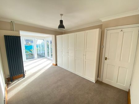 Hilland Drive, Bishopston, Swansea, SA3 - Photo 5