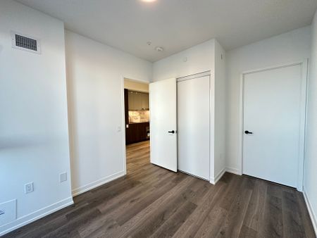 For Lease - 8 Interchange Way Unit# 1701, Vaughan, Ontario - Photo 3