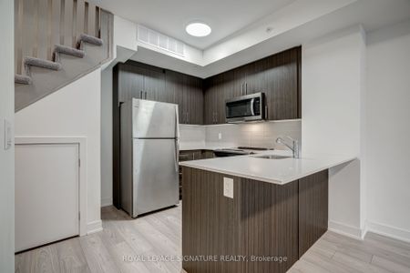 For Lease - 3476 Widdicombe Way Unit# 11, Mississauga, Ontario - Photo 3