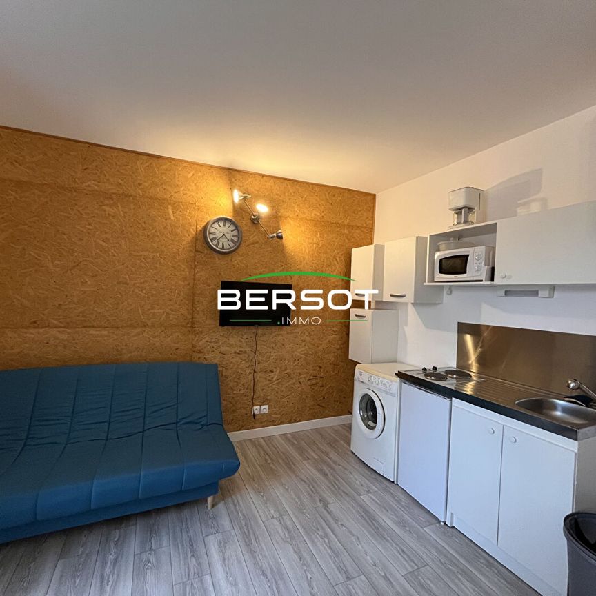 Studio meublé QUARTIER SAINT CLAUDE - Photo 1