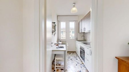 Via Buie, Padova, Veneto 35135 - Photo 3