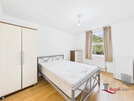 House share to rent - Photo 2