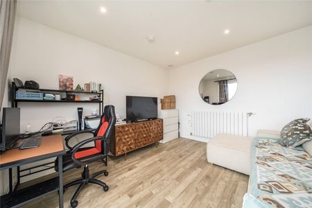 Plowden Road, London, SE3 9JG - Photo 4