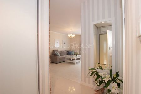 Mariacka, apartamentowiec, 50 m - Zdjęcie 3