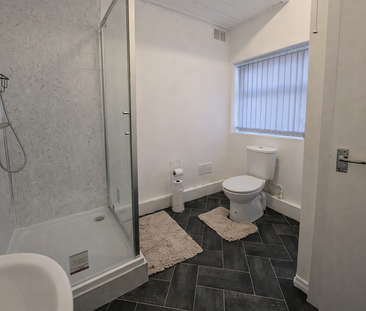 Boughey Road Room 4 - Photo 2