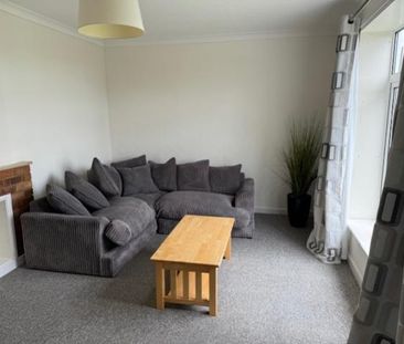 4 bedroom terraced house to rent - Photo 1