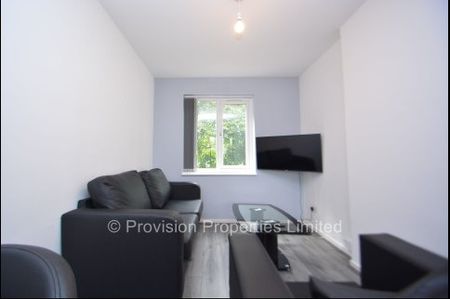 Houses for rent in Leeds - Photo 2