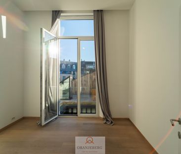 Luxueus ruim twee-slaapkamer appartement in Herenhuis - centrum Gent - Photo 6