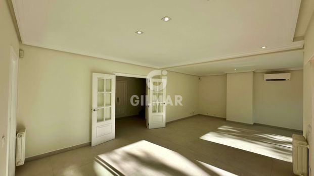 Chalet Pareado en alquiler en Mirasierra – Madrid | Gilmar Consulting - Photo 1