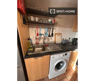 Bed in shared room for rent in Ballymun-Whitehall, Dublin. - Photo 6