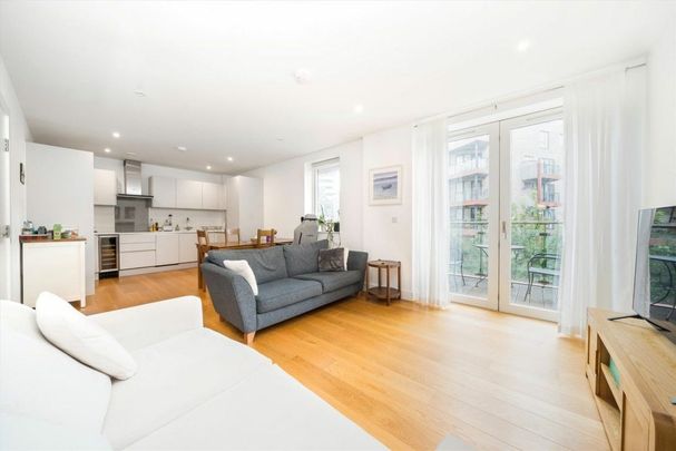 Tollgate Gardens, London, NW6 - Photo 1