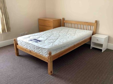 21 Alton Road - Photo 3