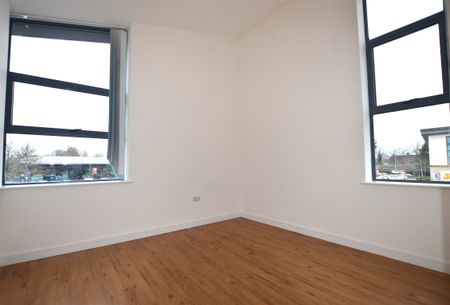 Mill Parade, Church Road, Bishops Cleeve, Cheltenham, GL52 - Photo 2