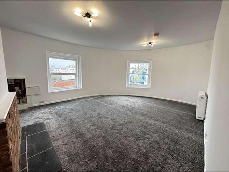 Clarendon Road, Southsea, PO4 - Photo 2