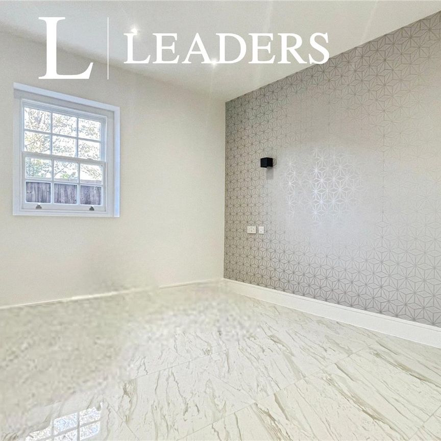 2 bedroom apartment to rent East Street, Rochford, Essex, SS4 - Photo 1