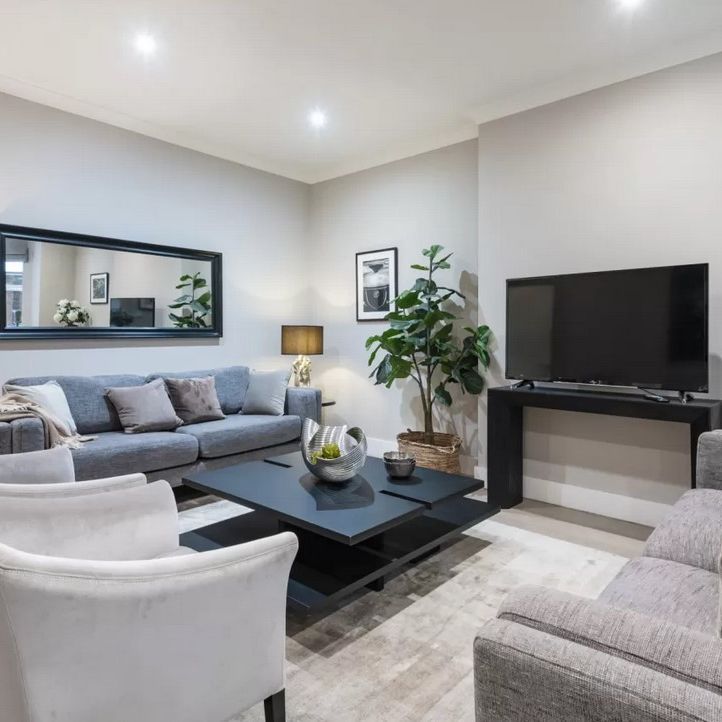 Fitzjohns Avenue, Hampstead, NW3 6NX, London - Photo 1