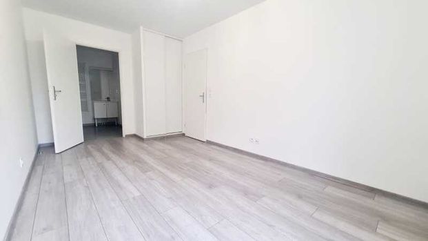 Location Appartement 2 Pièces 46 m² - Photo 1