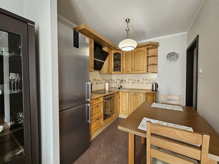 3 pok.(salon z kuchnią+2 sypialnie), przy UM, ul. Pileckiego - Photo 4