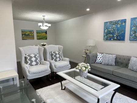 For Lease - 373 Apache Trail Unit# #1 Upper level, Toronto, Ontario - Photo 2