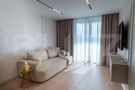 De inchiriat: apartament de LUX cu vedere la lac, zona Iuliu - Fotografie 2