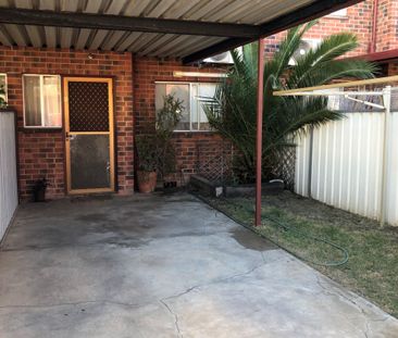 Beachfront Two Storey Townhouse - Photo 6