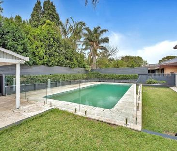 Large Family Home! - Photo 6