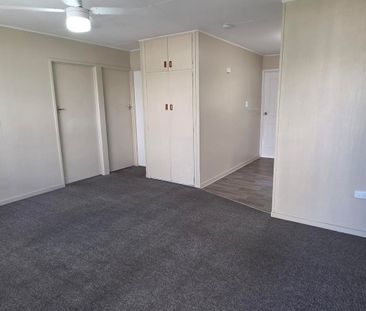 2 Bedroom Unit at Scotts Point - Photo 3