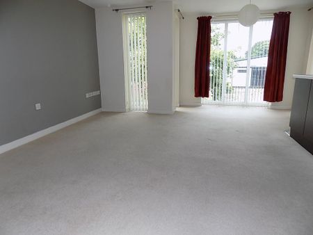 2 bedroom flat to rent - Photo 4