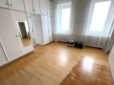 PROVISIONSFREIE, SONNIGE ALTBAUWOHNUNG MIT 3 ZIMMER - NÄHE SPITZ, U6 UND WASSERPARK - Photo 5