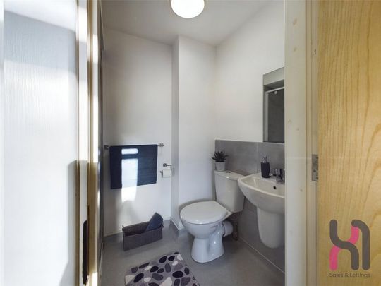 1 bedroom property to rent - Photo 1