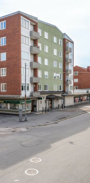 Lövstagatan 24 - Foto 1