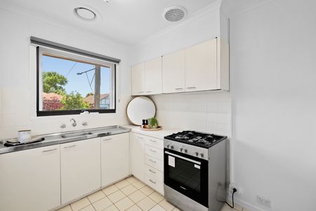 4/495 High Street, Kew VIC 3101 - Apartment For Rent | Domain - Photo 2