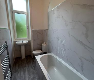 2 Bed Flat, Melrose Gardens, G20 - Photo 6