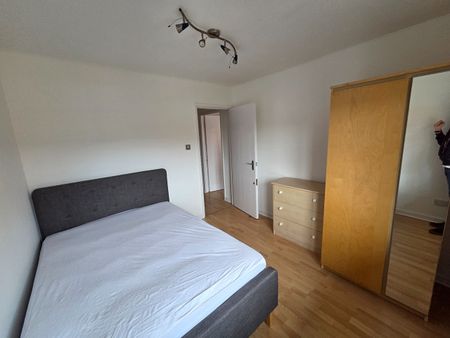 Room in a Shared Flat, Labrador Quay, M50 - Photo 4