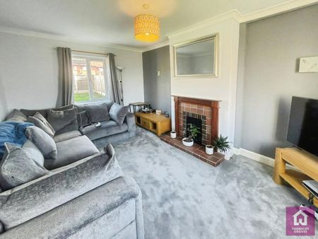 2 bedroom terraced house to rent - Photo 4