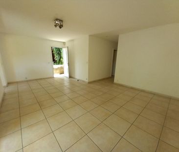 Location Appartement 3 pièces 63m² LE GOSIER 97190 - Photo 6