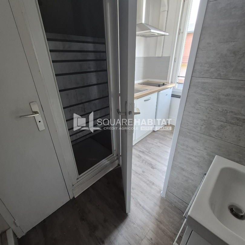 Location Appartement 1 pièce 20m² LOUVROIL 59720 - Photo 1