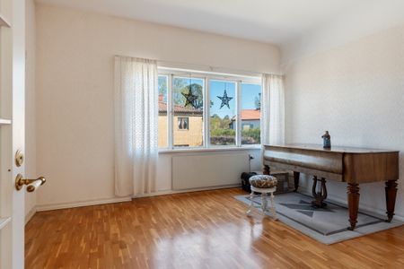 Carl Wahrens väg, Hallstavik - Foto 3